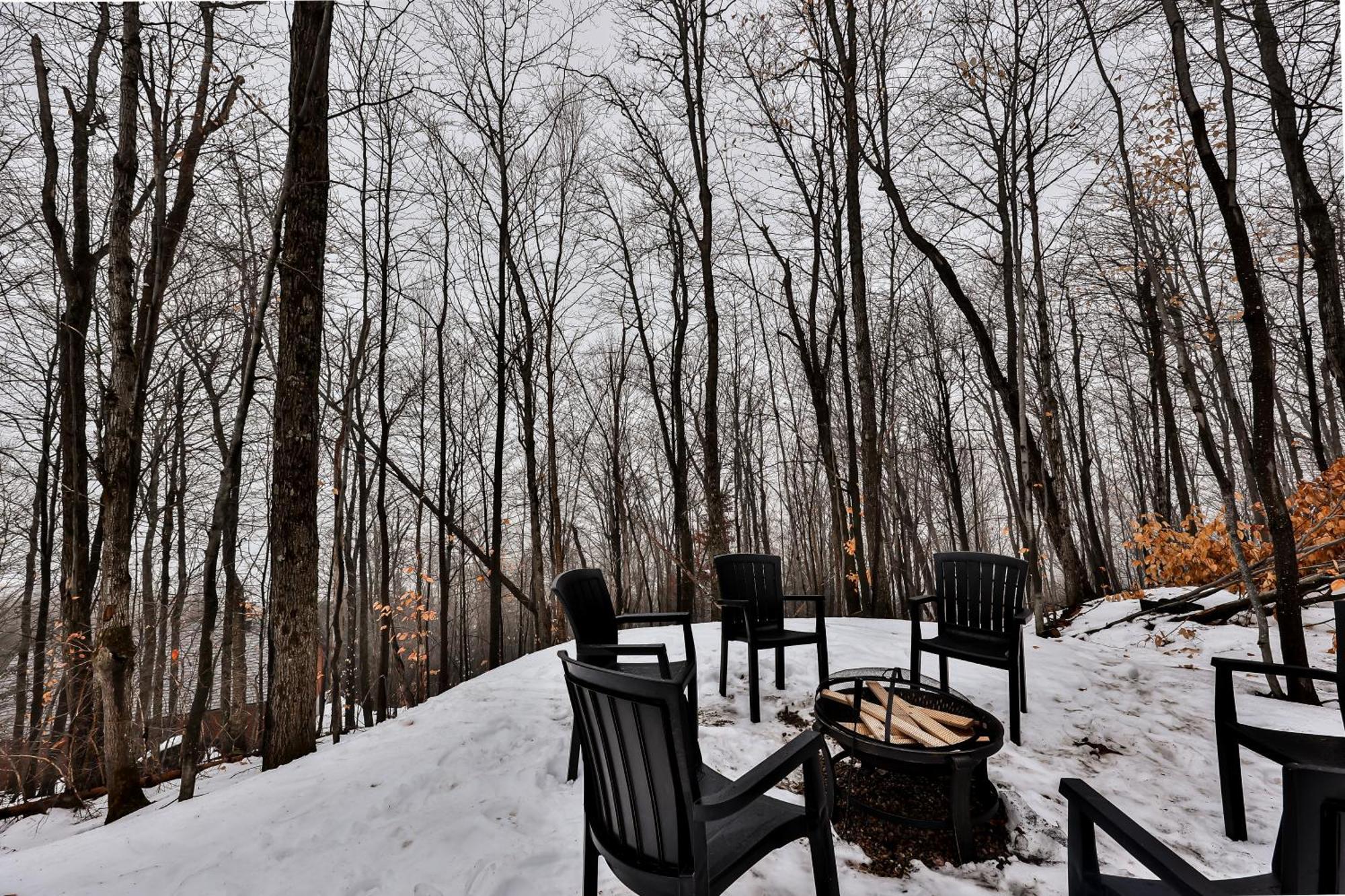 The Chic Shack - Golf, Ski, Spa Saint-Faustin Exterior foto